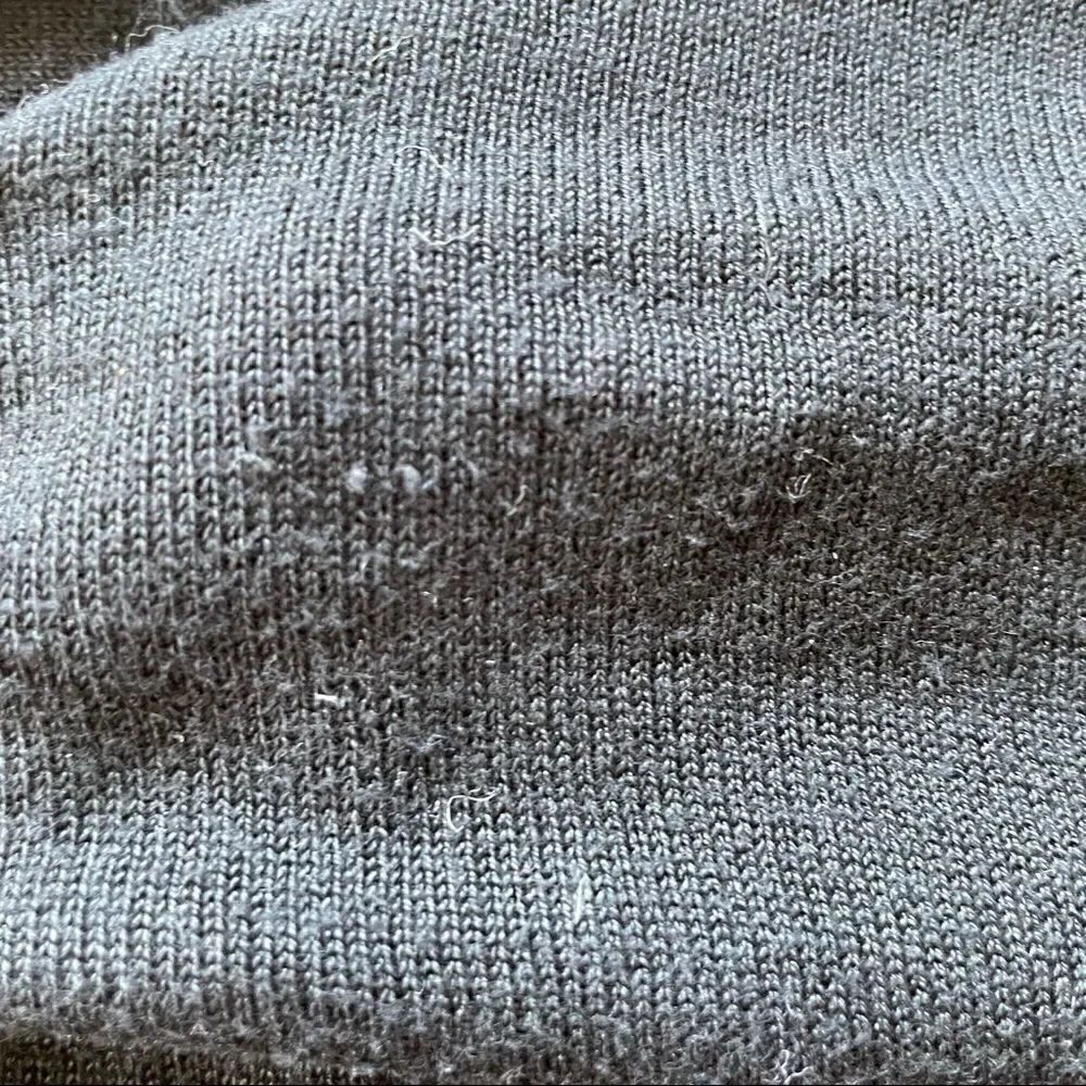 Baracutamen’s Silk Blend Blackcrew Neck Sweaterxl — image 8 of 8